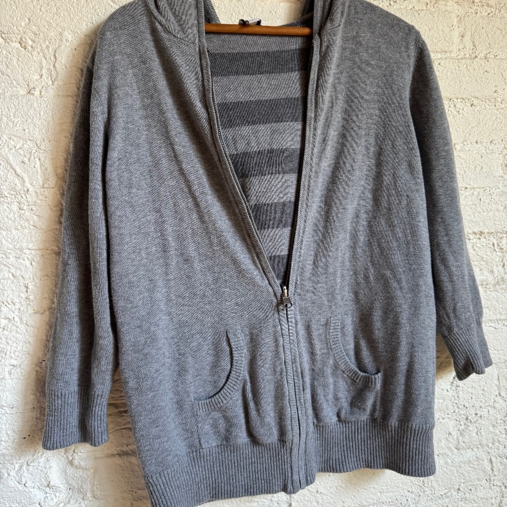 Reversible Three Quarter Sleeve Sweatshirt From M… - image 3